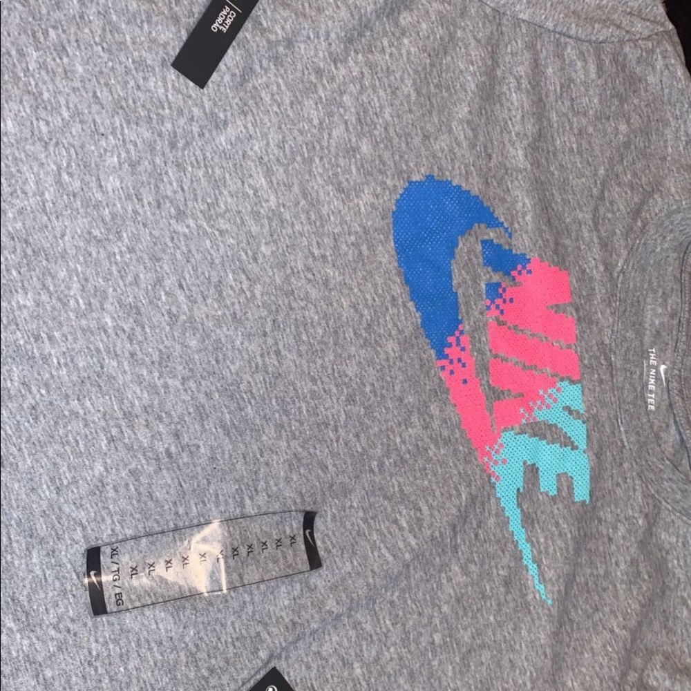 Nike T-shirt